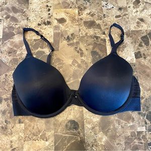 Maidenform black underwire bra size 34D